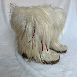 Vintage Pajar Canada Yeti goat hair & cow hide apres-ski boots